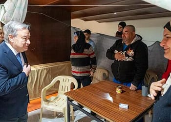 الأمين العام يدعو من لبنان إلى وقف الحرب: نفعل كل ما يمكن لخفض التصعيد فورا