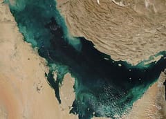 الأمم المتحدة تجدد ترحيبها بالإعلان عن اتفاق أمريكي إيراني، وتدعو إلى ممر إنساني في مضيق هرمز