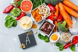 6 أطعمة غنية بفيتامين أ للحفاظ على صحة عينيك وتعزيز الرؤية