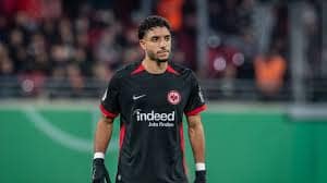 رغم الوداع الأوروبى.. حلم اللقب الأول يداعب عمر مرموش مع مانشستر سيتى