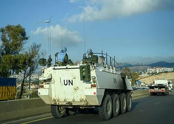 الأمم المتحدة تدين هجوما على قافلة تابعة لليونيفيل قرب مطار بيروت وإصابة نائب قائد القوات