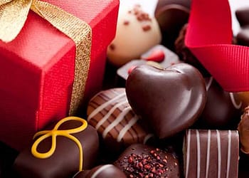 7 حقائق لا تعرفها عن الفلانتين وهداياه.. أبرزها أول شيكولاتة على شكل قلب