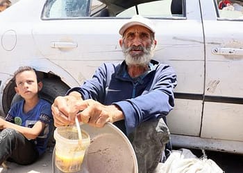 غزة – الأمم المتحدة تدعو لدخول مئات الشاحنات الإنسانية والتجارية يوميا   