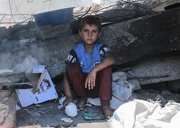 “عندما احترقت غزة وتضور الأطفال جوعا وانهارت المستشفيات – هل تحركتم؟”: صوت أممي من غزة