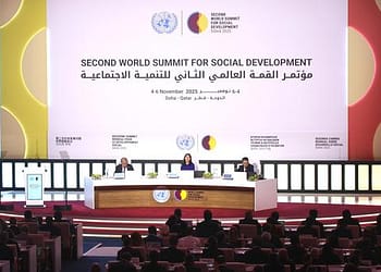 قادة العالم يعتمدون إعلان الدوحة لتجديد الالتزام بمحاربة الفقر وتعزيز العدالة الاجتماعية