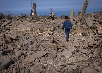 لبنان – خبير دولي يحذر من تهديد الهجمات وعمليات القتل الممنهجة التي تقوم بها إسرائيل، لجهود السلام
