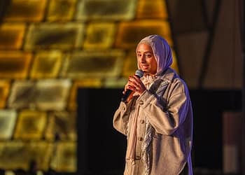 مريم سوليكا.. شابة مصرية تواجه “ضجيج الخوف” بفتح نوافذ الأمل للشباب