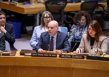 سوريا – نائب المبعوث الأممي الخاص يزور دمشق لإجراء مناقشات حول الانتقال السياسي