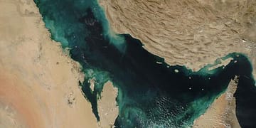 الأمم المتحدة تجدد ترحيبها بالإعلان عن اتفاق أمريكي إيراني، وتدعو إلى ممر إنساني في مضيق هرمز