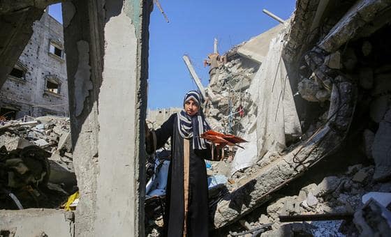 غزة – تناقص الإمدادات الأساسية ومخاطر على الأطفال مع استمرار إغلاق المعابر