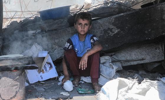 “عندما احترقت غزة وتضور الأطفال جوعا وانهارت المستشفيات – هل تحركتم؟”: صوت أممي من غزة