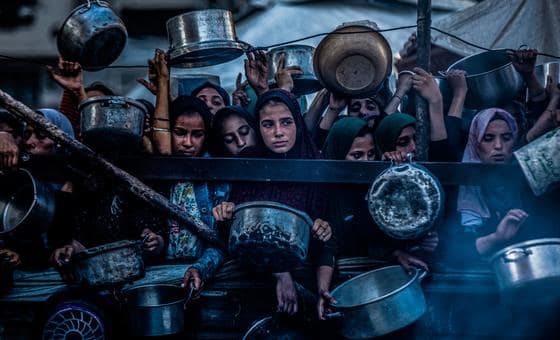 غزة – انعدام الأمن يمنع الآلاف من مغادرة الشمال و83% من مدينة غزة مدمر