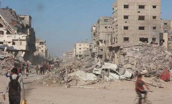 مفوض حقوق الإنسان: تقارير مقتل أكثر من 100 فلسطيني في غزة في غارات إسرائيلية، “مروعة”