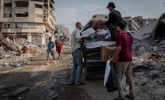 بعد شهر من وقف إطلاق النار في غزة، عودة بطيئة للعائلات وتحديات إنسانية مستمرة