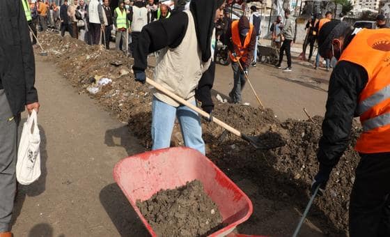 “حنعمرها تاني”، إطلاق حملة للتنظيف وإزالة الركام في غزة “لإعادة الأمل والكرامة”