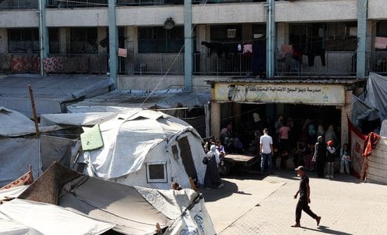 الأونروا: نقص التمويل يهدد الخدمات الأساسية لملايين اللاجئين الفلسطينيين في المنطقة