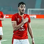 أكرم توفيق يستفسر من كولر عن أسباب غيابه عن تشكيل الأهلي